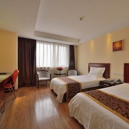 Greentree Alliance Beijing West Railway Station Zhanqian North Square Hotel エクステリア 写真